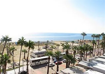 *** מלון דירות לרנקה Sun Hall Beach Hotel Apartments קפריסין